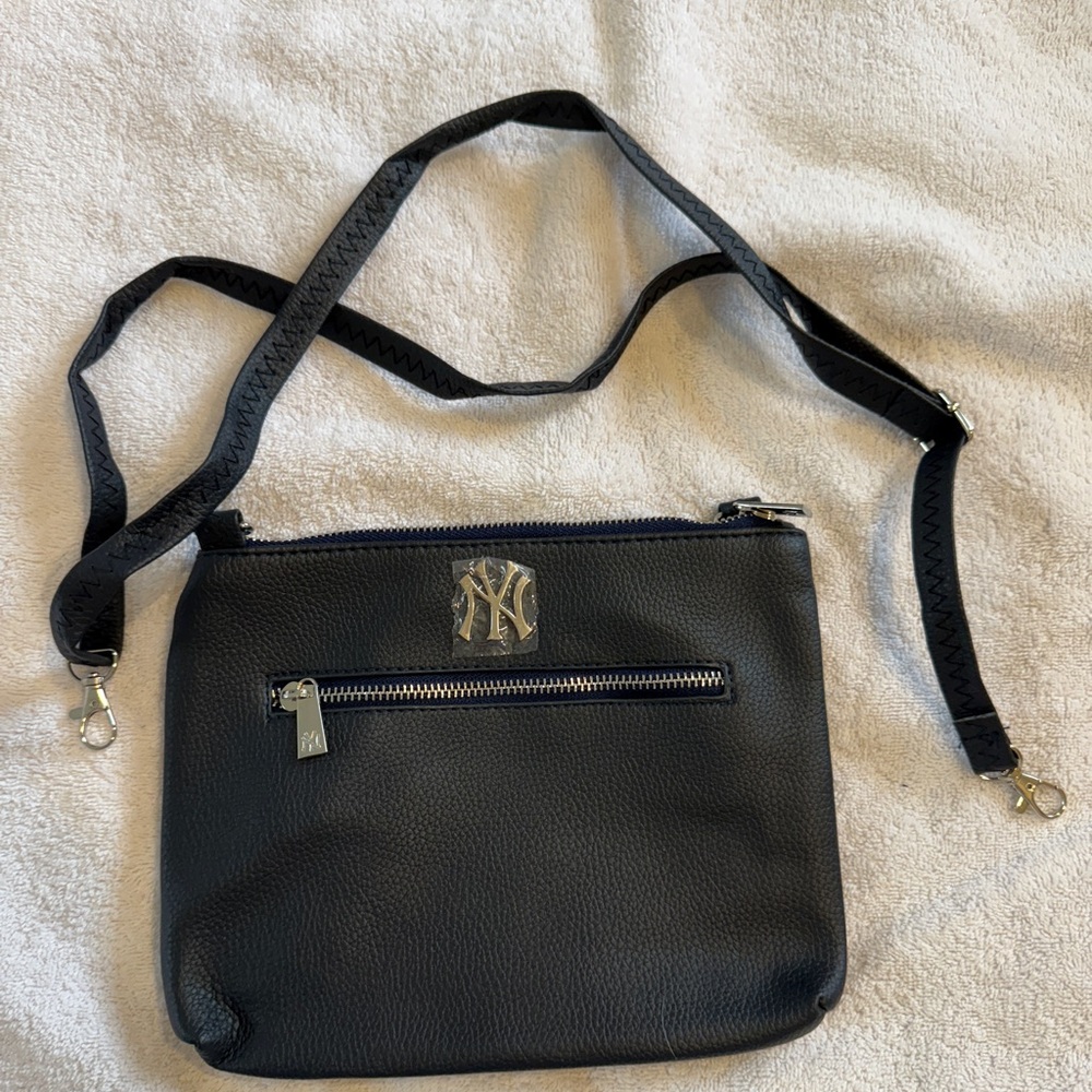 Yankee Crossbody bag new